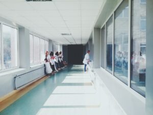看護師が夜勤で抱える不眠を解消する方法は？