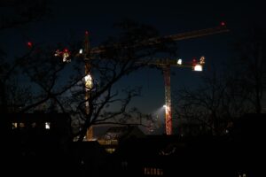 夜勤の睡眠不足を改善するための効果的な方法は？